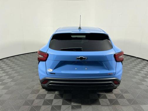 Fountain Blue 2024 Chevrolet Trax FWD 1RS