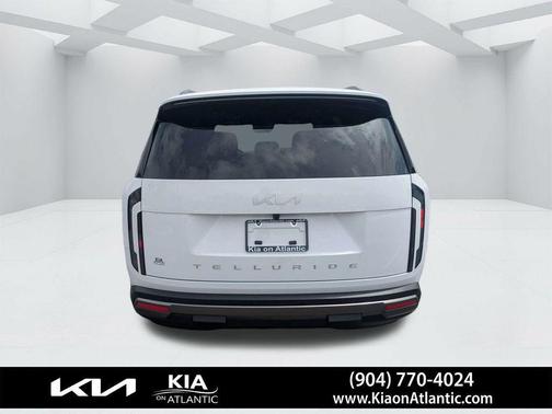 Glacial White 2027 Kia Telluride EX