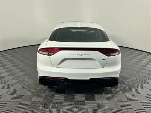 2023 Kia Stinger GT-Line