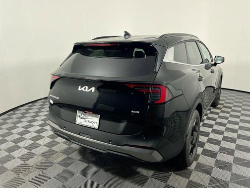 Fusion Black 2026 Kia Sportage Hybrid EX