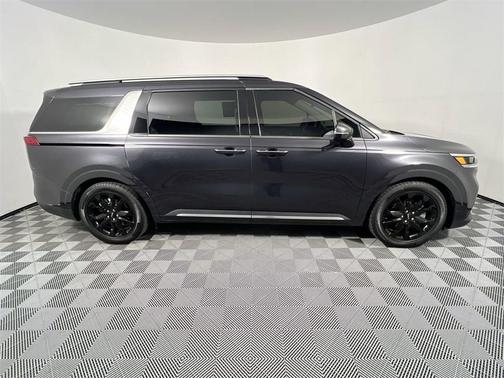 2024 Kia Carnival SX Prestige