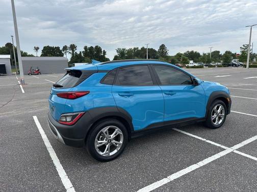 Teal Isle 2023 Hyundai KONA SEL