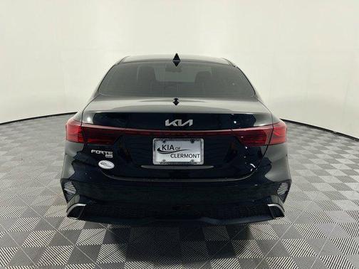 2022 Kia Forte FE