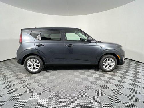 2025 Kia Soul S