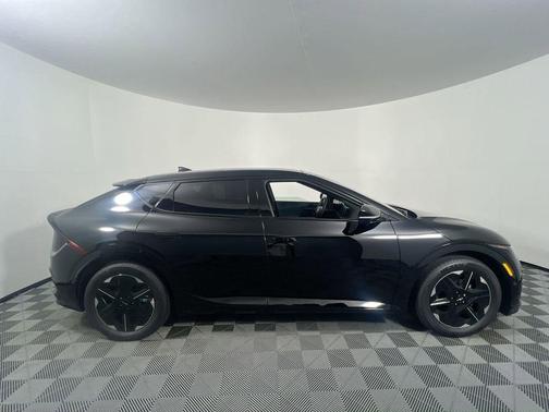 Ebony Black 2025 Kia EV6 GT-Line