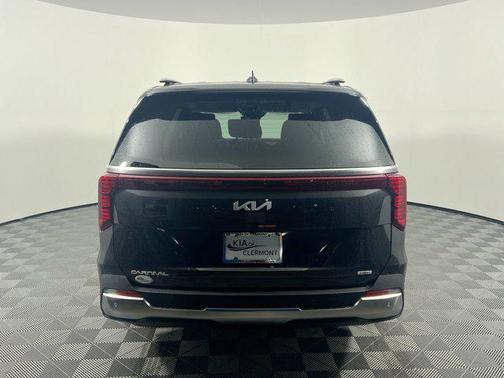 2025 Kia Carnival Hybrid SX