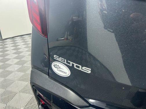 2025 Kia Seltos EX