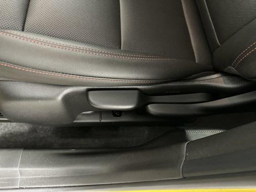 Nitro Yellow Metallic 2025 Chevrolet Trax FWD 2RS