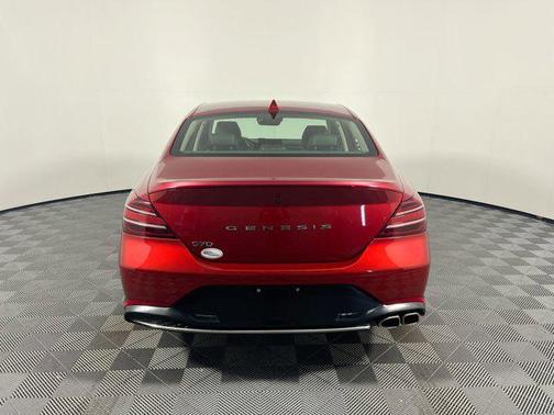 2023 Genesis G70 2.0T RWD