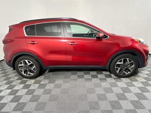 2022 Kia Sportage EX