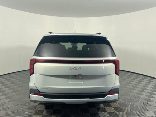 2025 Kia Carnival EX