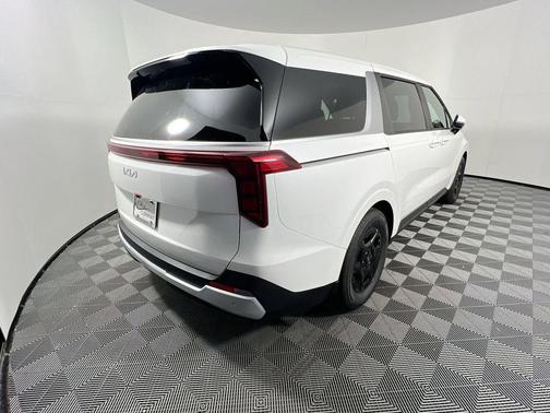 White Pearl 2026 Kia Carnival LXS