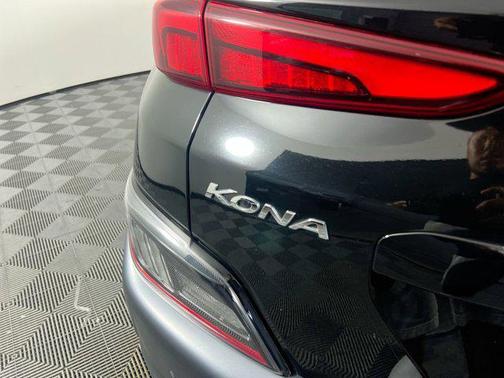 2022 Hyundai KONA Limited