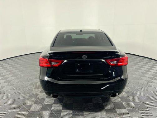 2018 Nissan Maxima 3.5 SR