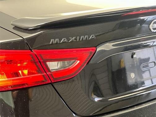2018 Nissan Maxima 3.5 SR