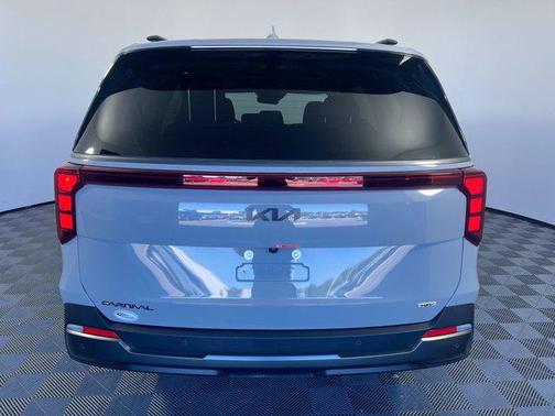 2025 Kia Carnival Hybrid SX