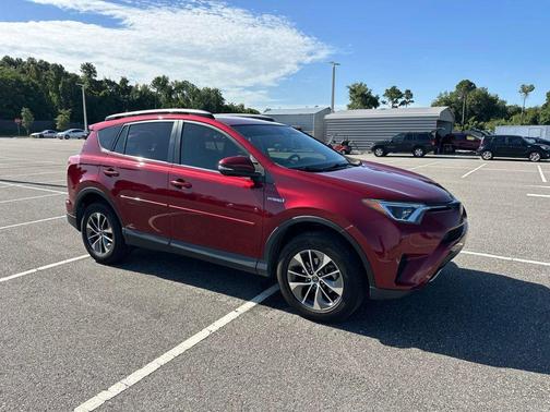 Ruby Flare Pearl 2018 Toyota RAV4 Hybrid LE