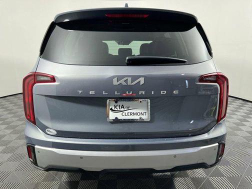 2025 Kia Telluride LX