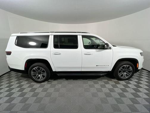 2024 Jeep Wagoneer L Series II 4x4