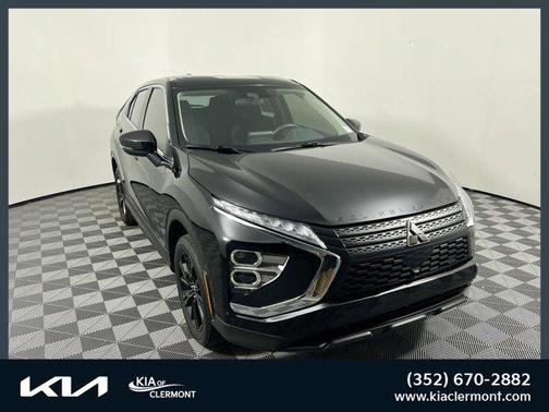 Labrador Black Pearl 2023 Mitsubishi Eclipse Cross LE