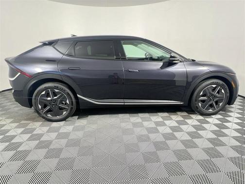 2025 Kia EV6 Light Long Range