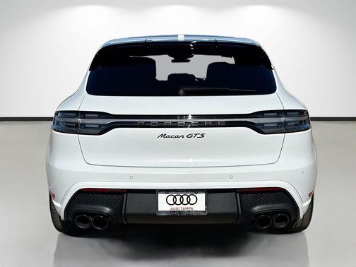 Carrara White Metallic 2024 Porsche Macan Macan GTS