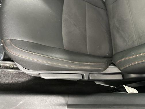Super Black 2025 Nissan Sentra SR
