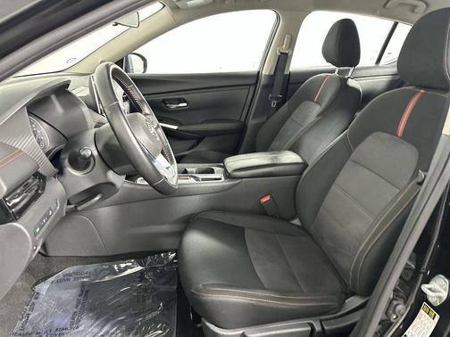 Super Black 2025 Nissan Sentra SR