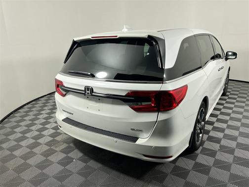 2024 Honda Odyssey Elite