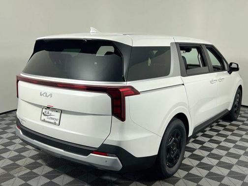 2026 Kia Carnival LX