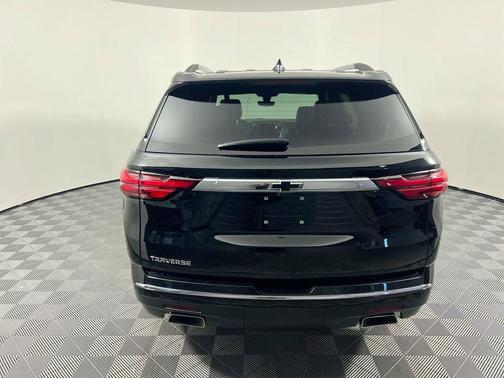 2022 Chevrolet Traverse High Country