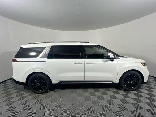 2024 Kia Carnival SX Prestige