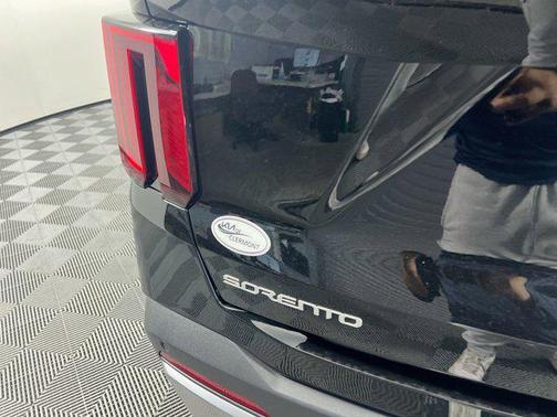 2025 Kia Sorento Hybrid SX Prestige