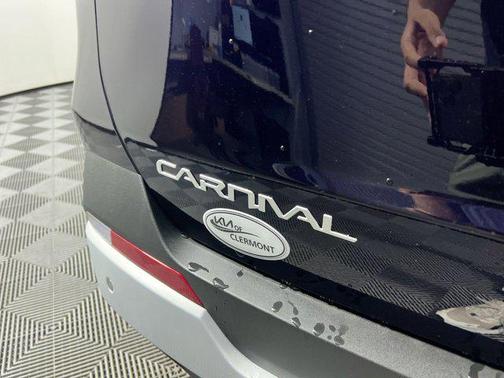 2025 Kia Carnival Hybrid LXS