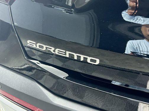 2025 Kia Sorento EX
