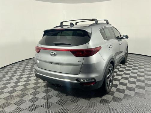 2022 Kia Sportage EX