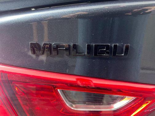 2021 Chevrolet Malibu FWD RS