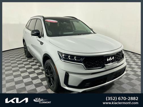 Wolf Gray 2023 Kia Sorento SX
