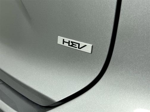 2025 Kia Niro SX