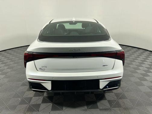 Snow White Pearl 2026 Kia K5 GT-Line FWD