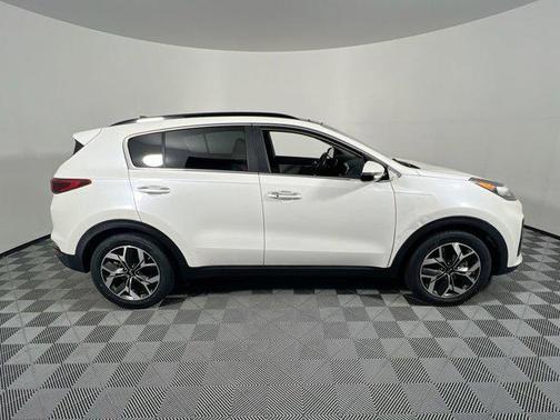 2021 Kia Sportage EX