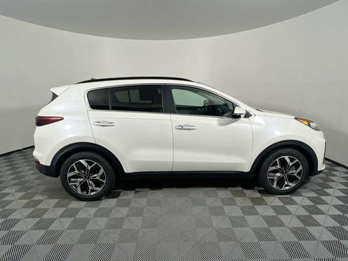 2021 Kia Sportage EX
