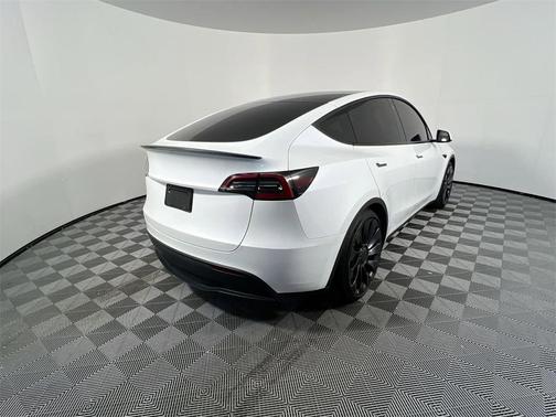 2023 Tesla Model Y Performance Dual Motor All-Wheel Drive