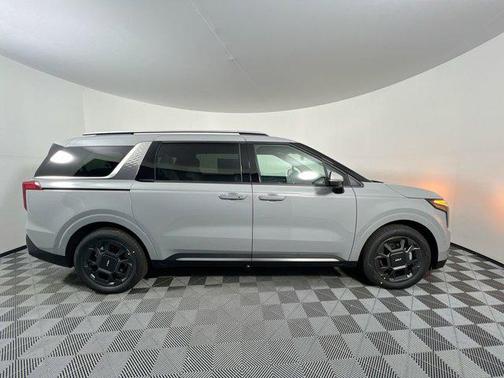 2025 Kia Carnival Hybrid SX