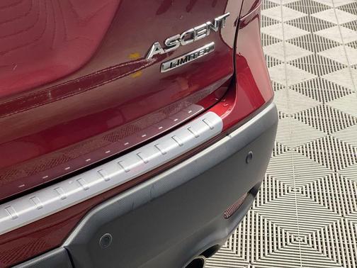 2020 Subaru Ascent Limited 8-Passenger