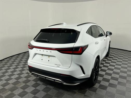 2023 Lexus NX 350 F SPORT Handling