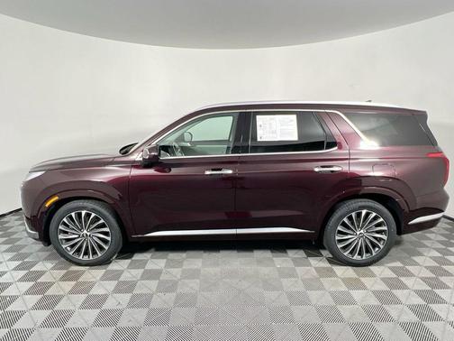 Sierra Burgundy 2024 Hyundai PALISADE Calligraphy