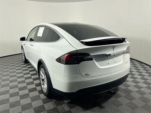 2021 Tesla Model X Long Range Dual Motor All-Wheel Drive