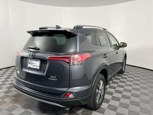 2018 Toyota RAV4 Hybrid XLE