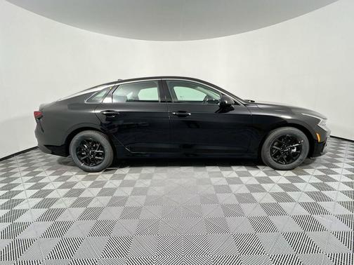 Aurora Black Pearl 2026 Kia K5 LXS FWD